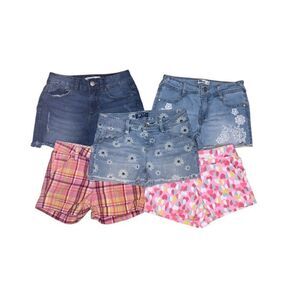 Assorted girl shorts size 8